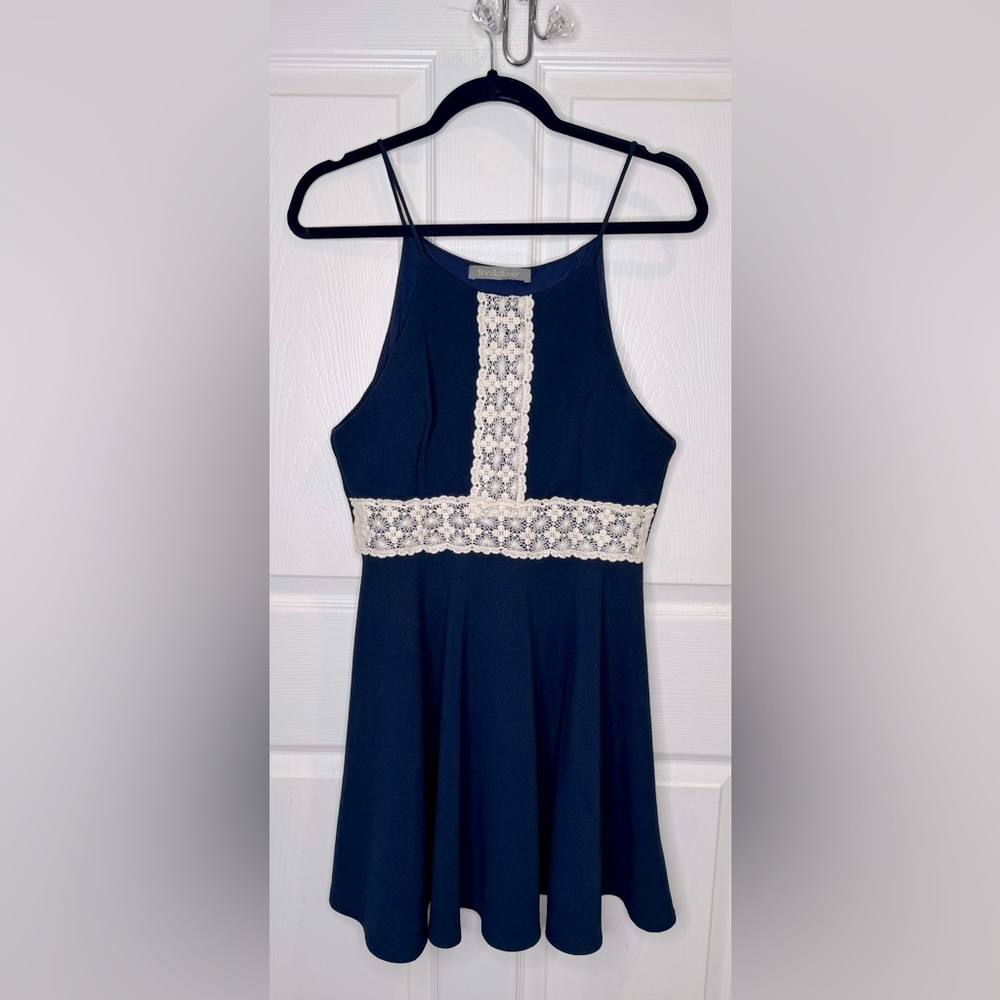 EUC Finn & Clover Navy & White Lace detail, Spaghetti Strap Skater Dress. Size M
